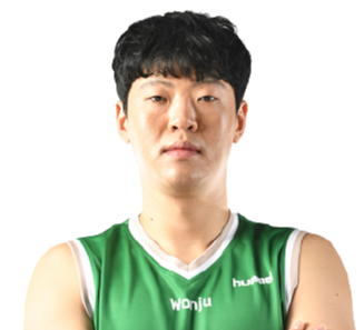 https://img.yangfang-china.com/img/basketball/player/fb0abfefa6eb772de53067536b5b4b6f.png